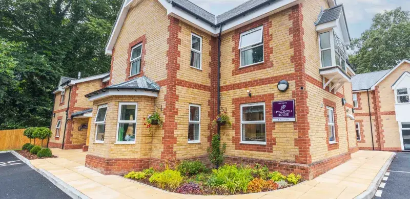 Exterior of Hyacinth House in Wimborne